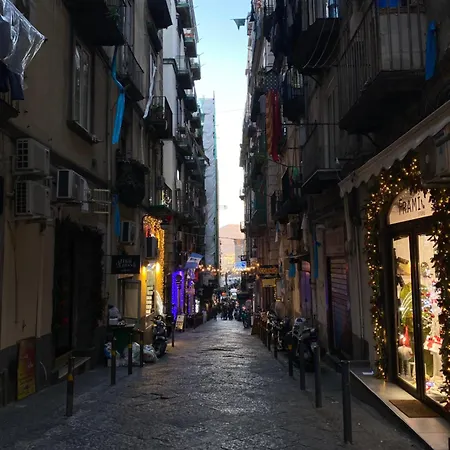 A Casa Nostra 나폴리