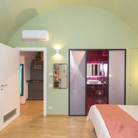 A Casa Nostra Apartment *