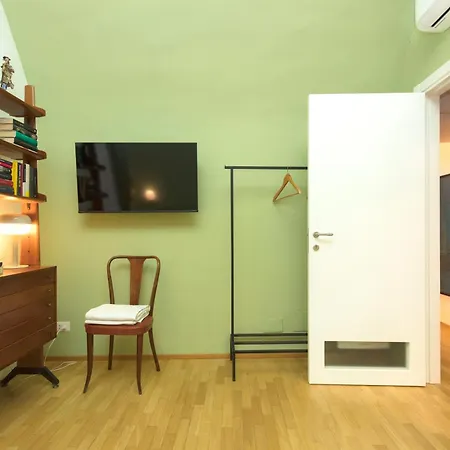 A Casa Nostra * Neapol